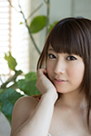 初川みなみ