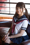 初川みなみ