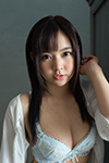 彩乃なな