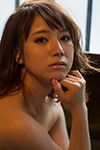 初川みなみ