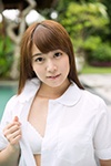 初川みなみ