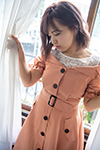 根尾あかり