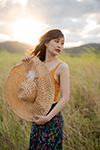 美谷朱里