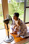 根尾あかり